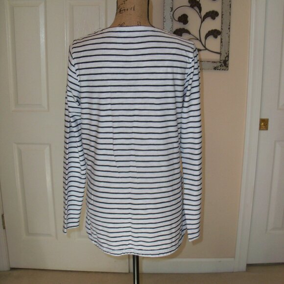 Tommy Hilfiger striped nautical top size Medium  Great condition! - Picture 2 of 12